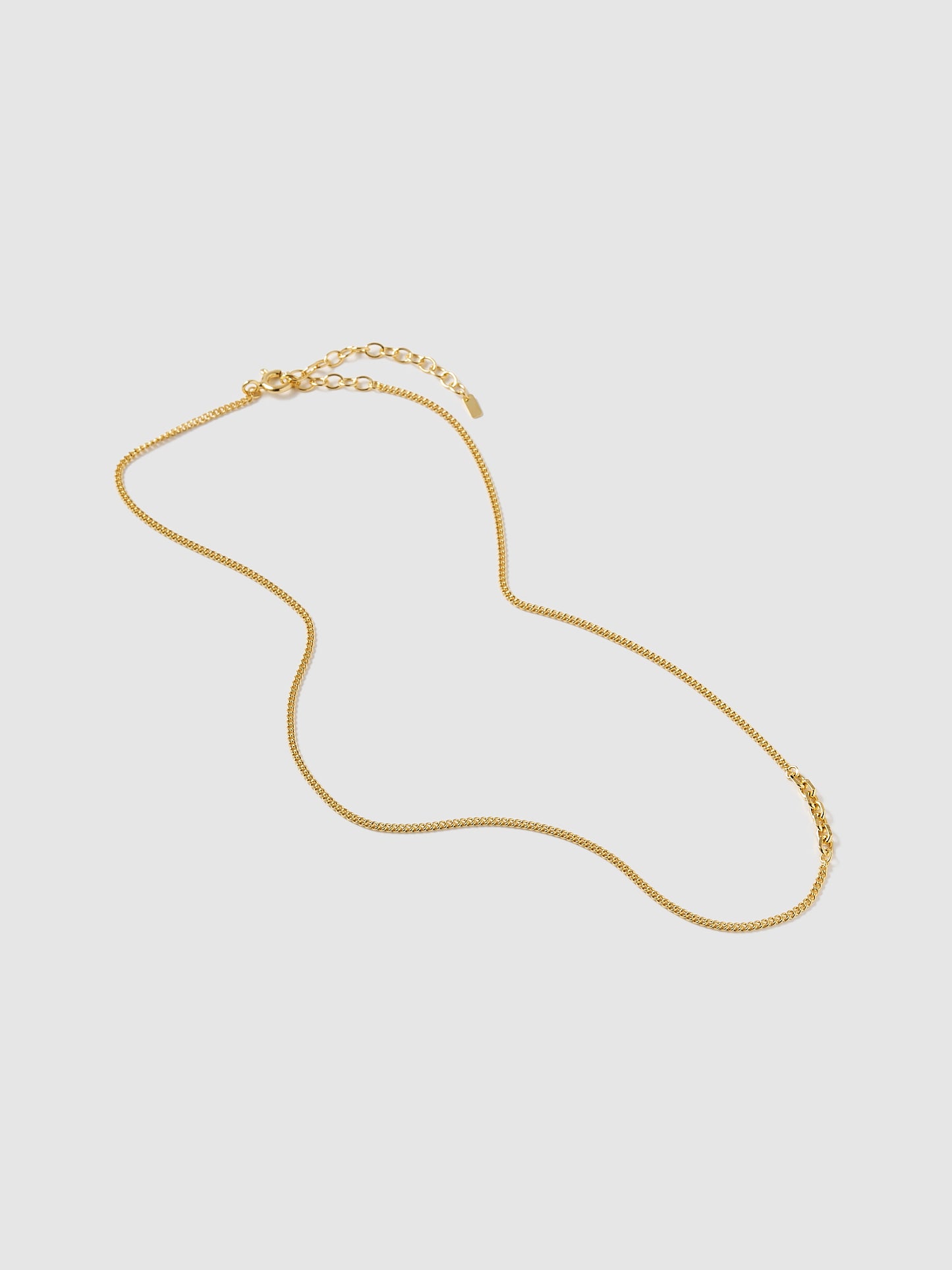 Chain motif necklace