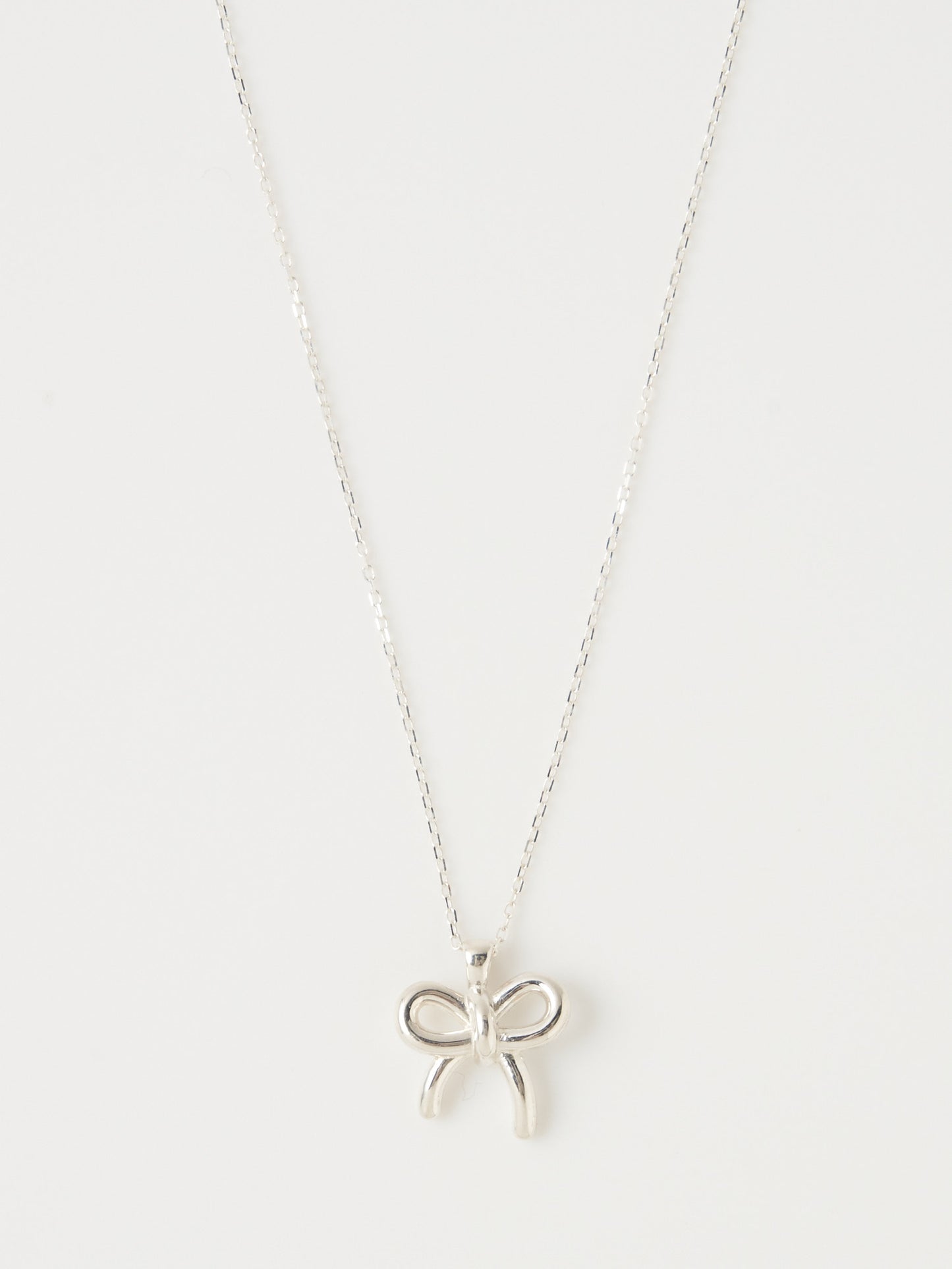 Simple Ribbon Necklace