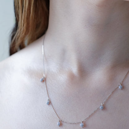 Star flower necklace